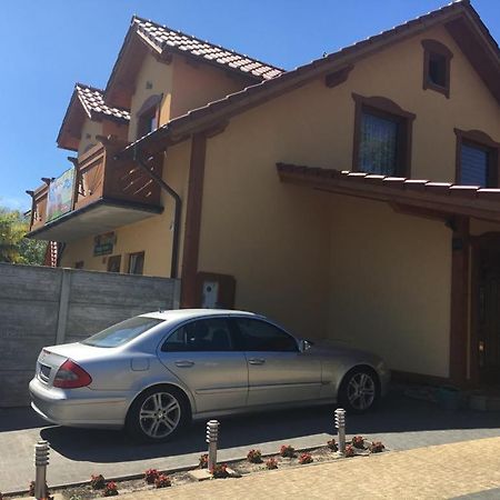 Pokoje Vip Trzesacz Exterior photo