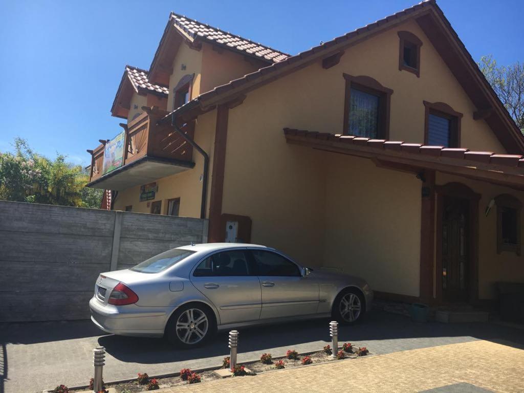 Pokoje Vip Trzesacz Exterior photo
